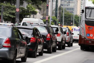 Licenciamento 2024 chega às placas 7 e 8 neste mês de outubro, no Estado de São Paulo