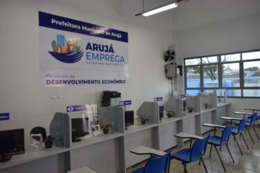 Arujá Emprega divulga abertura de novas vagas de trabalho no Município