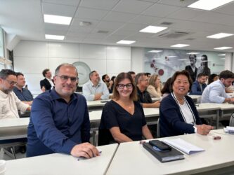 Mara Bertaiolli e Téo Cusatis discutem transição de governo em seminário com a ministra Simone Tebet
