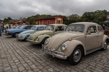 Fim de Semana em Guararema será agitado com Futsal, CãoMinhada, Carros Antigos e dança