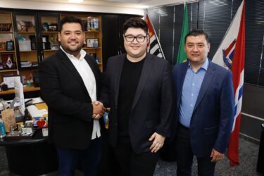 Pedro Ishi mantém o jornalista Paulo Pavione à frente da Secretaria de Comunicação Pública de Suzano