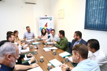 Prefeitos do CONDEMAT+ discutem estratégias regionais em reunião nesta quinta-feira (23)