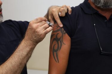 Campanha de vacinação contra a gripe tem início nesta terça-feira (1º) em Suzano, das 8h às 16h