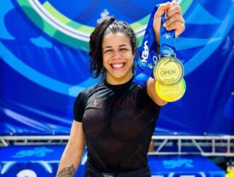 Multimedalhista de Suzano que dá aulas de defesa pessoal na Irlanda estará Mogi neste sábado (10)