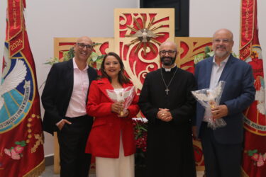 Jantar Frango à Basilicata, da Festa do Divino de Mogi, reúne solidariedade, música e sabor no CCMC