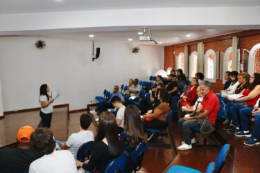 Conselho de Turismo de Suzano debate criação de rota religiosa e lançamento de aplicativo