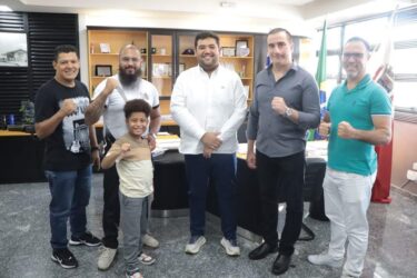 Prefeito de Suzano reforça parceria com o Legislativo em encontros com vereadores da região