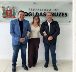 Deputado Marco Damásio se reúne com prefeita Mara e vice Téo para discutir investimentos na saúde