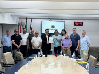 Em encontro com Marcos Damásio, vereadores pressionam Estado contra pedágio na Mogi-Dutra