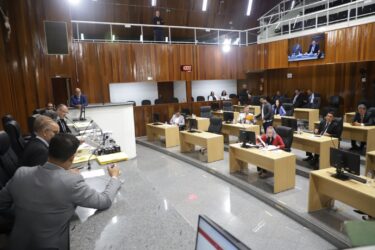 Câmara de Mogi aprova nova lei de incentivo ao esporte e encerra trabalhos legislativos de 2025
