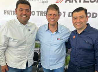 Governador Tarcísio de Freitas destaca parceria com Suzano em entrega do Trecho Norte do Rodoanel