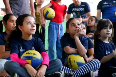 Festival de Minivôlei gratuito para crianças até 12 anos agita o Max Feffer neste sábado (17)