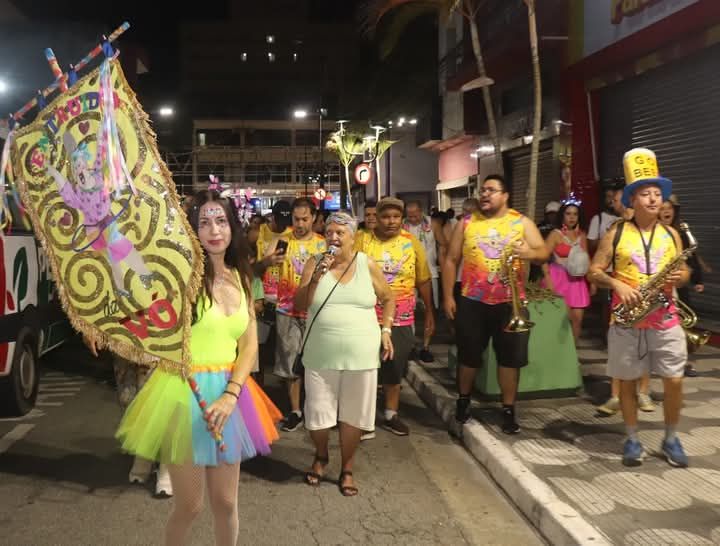 Cordão Entruído da Vó leva marchinhas e consciência ambiental às ruas de Mogi neste sábado (14)