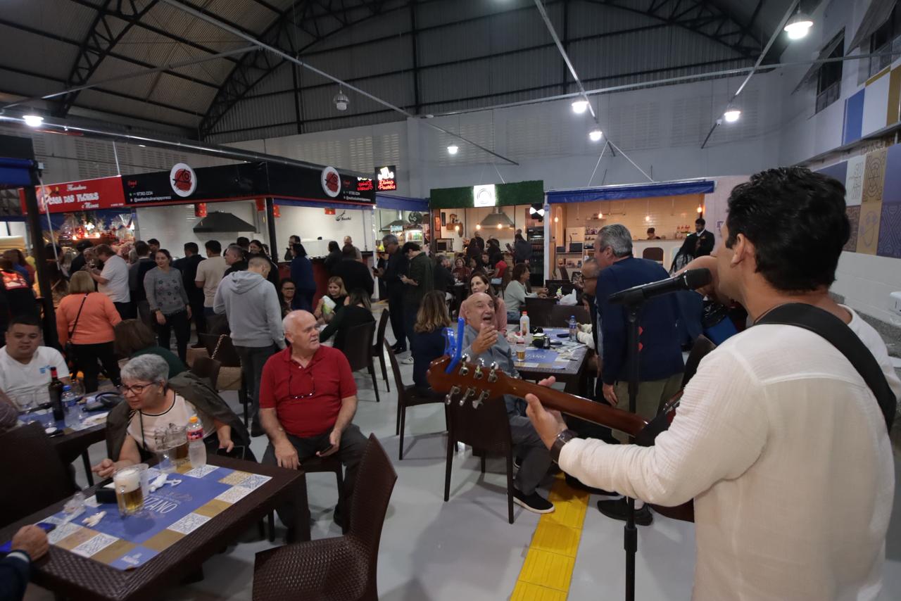 Mercado Municipal de Suzano alcança 16 lojas e fortalece diversidade gastronômica