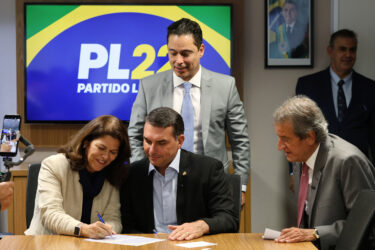 Priscila Yamagami se filia ao PL e passa a integrar a maior bancada da Câmara de Mogi