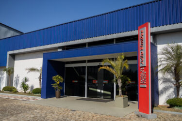 Instituto Julio Simões oferece 50 vagas gratuitas para jovens; inscrições até 8 de março