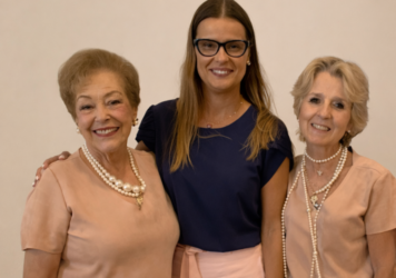 Chá Rosa no Clube de Campo arrecada fundos para a Rede Feminina de Combate ao Câncer de Mogi