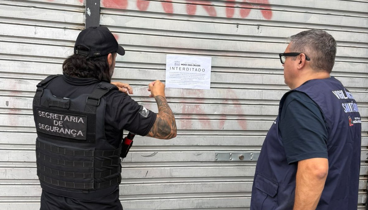 Fiscalização interdita adega irregular na Chácara Guanabara, em Mogi, e aplica multa de R$ 5 mil