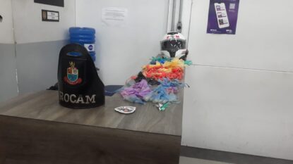 Dois homens são presos por tráfico de drogas no Conjunto do Bosque, em Mogi das Cruzes