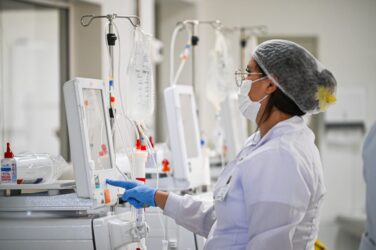 Governo de São Paulo entrega novos leitos de UTI e amplia serviços de hemodiálise no Alto Tietê
