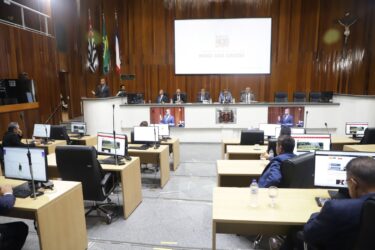 Câmara aprova reestruturação da Controladoria e cria cargos de fiscalização e combate à corrupção