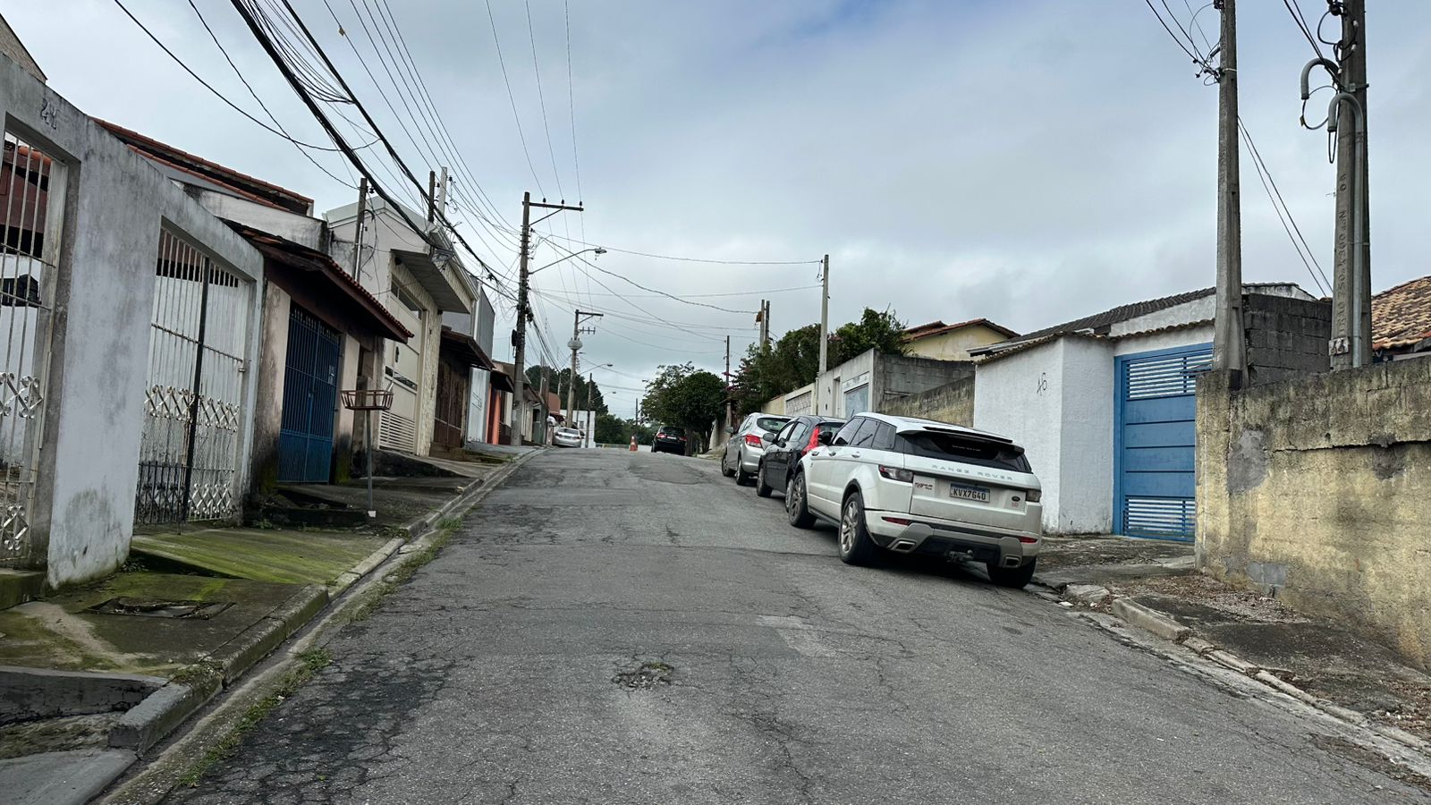 Falta de água no Mogi Moderno, em Mogi, preocupa moradores e Semae apura baixa pressão