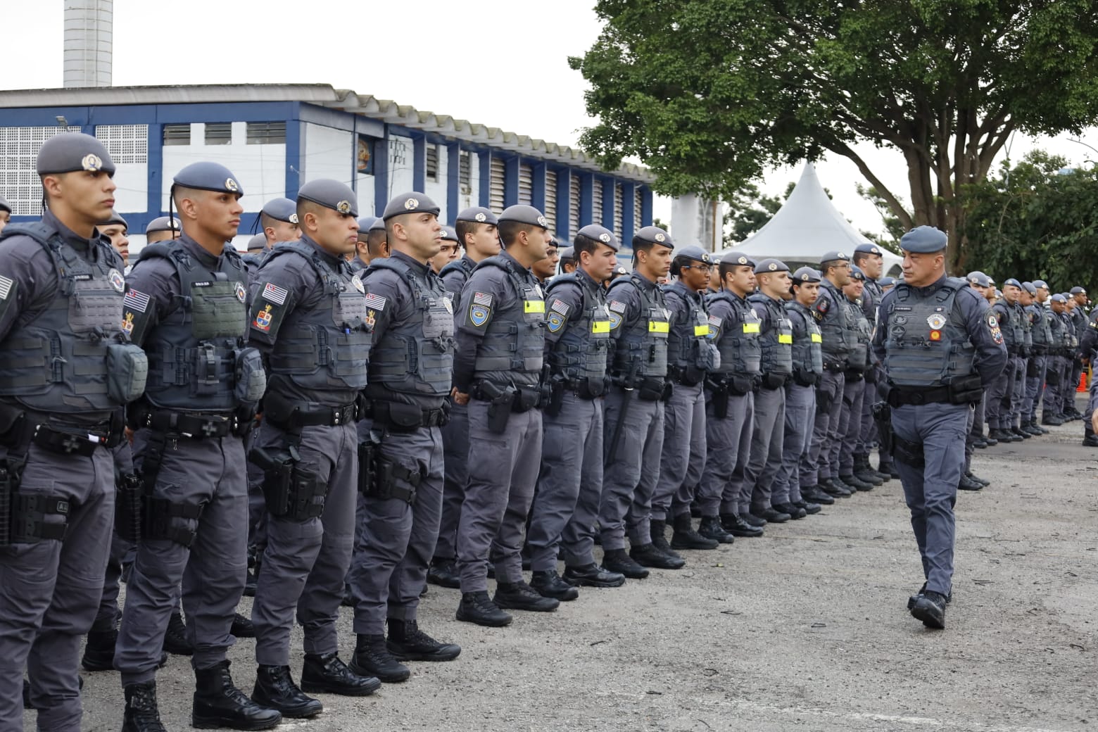 Megaoperação contra roubos e tráfico mobiliza 378 agentes em Suzano e cidades do Alto Tietê