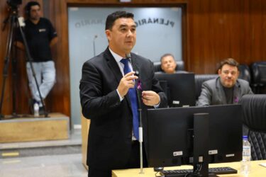 Projeto aprovado em Mogi moderniza acesso a alvarás, licenças e Código de Defesa do Consumidor