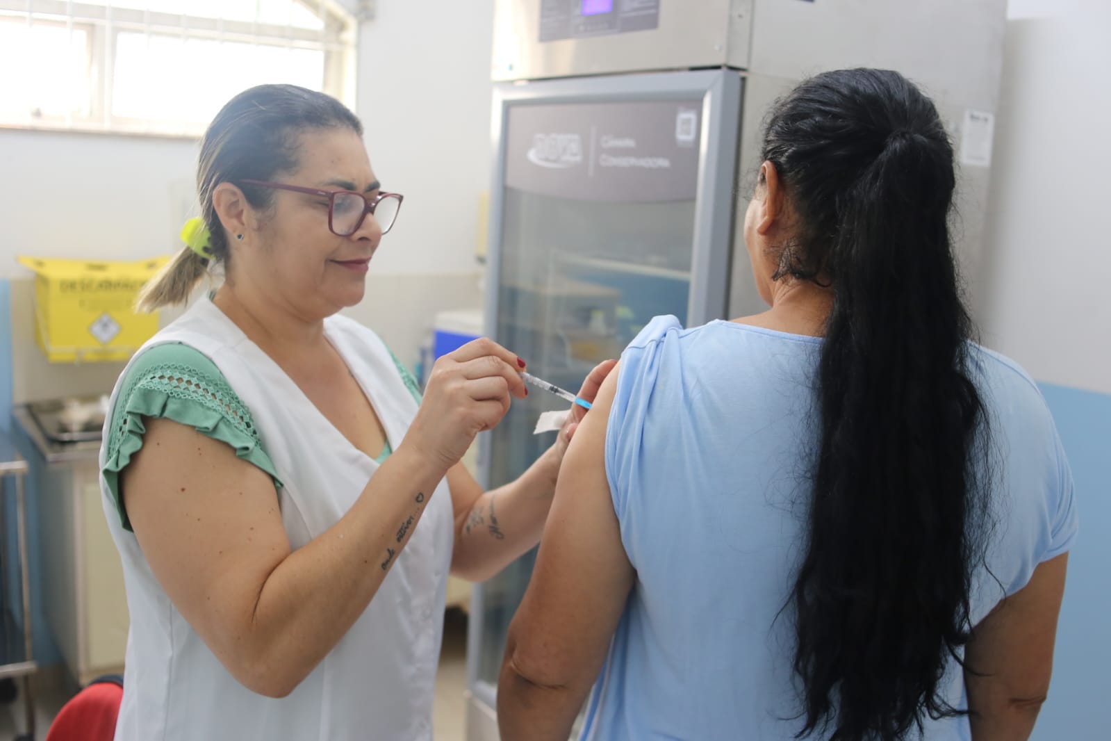 Vacinação contra a gripe é liberada para toda a população a partir de seis meses em Suzano