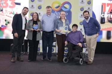Educação de Suzano conquista selo Amigo da Pessoa com TEA por práticas inclusivas