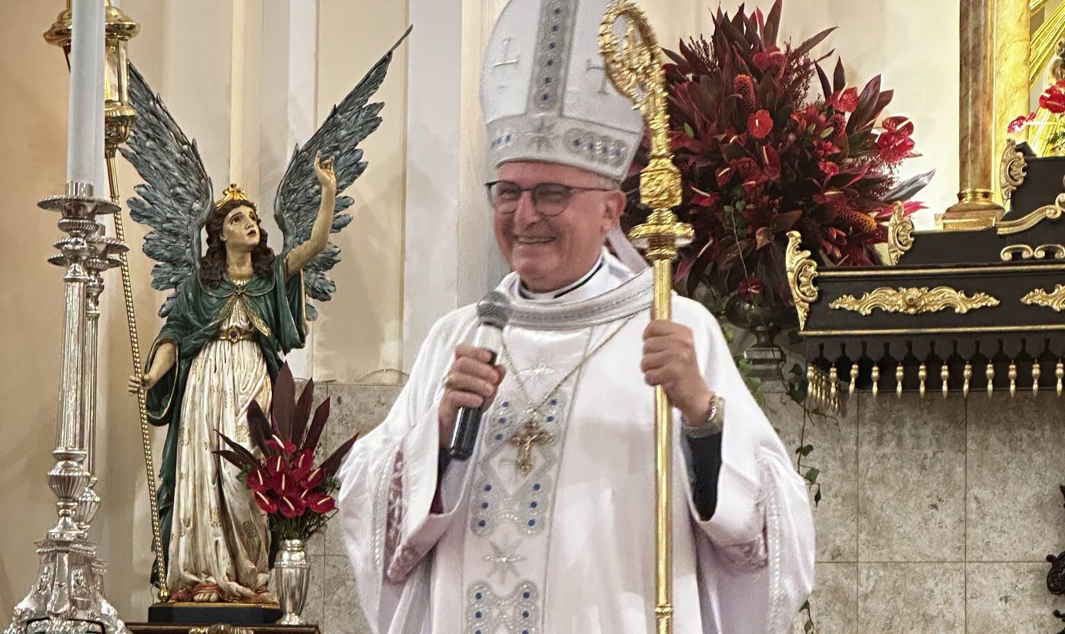 Bispo anuncia nesta quinta (4) os Festeiros e Capitães de Mastro da Festa do Divino de Mogi de 2027