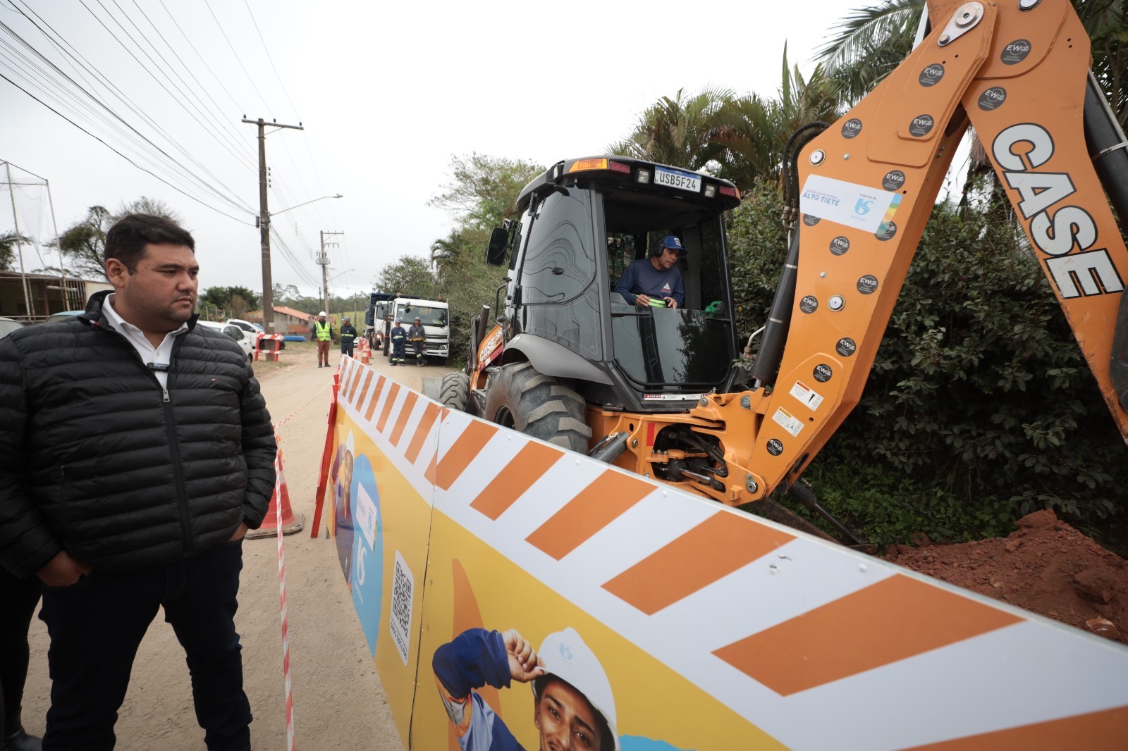 Prefeitura e Sabesp iniciam obras de rede de água para beneficiar 147 imóveis na Vila dos Baianos