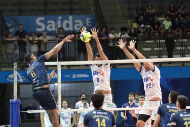 Suzano Vôlei busca segunda vitória no Paulista contra Sabesp Praia Grande nesta sexta-feira (28)