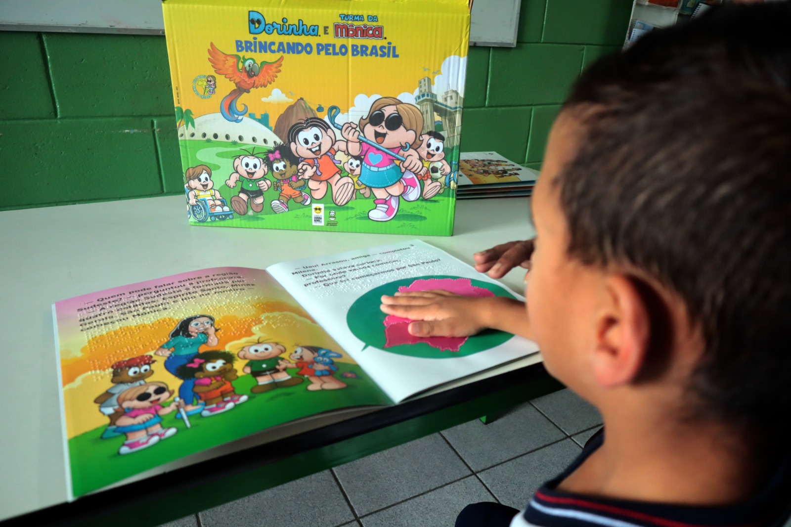 Rede municipal de Suzano amplia inclusão com recursos para crianças cegas e com baixa visão