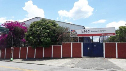 Professores e servidores de Etecs e Fatecs entram em greve nesta terça (15); Alto Tietê terá adesão
