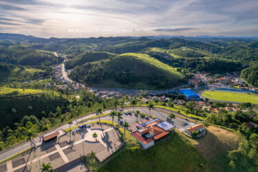 Aniversário de Guararema terá Festival de Flores, passeio ciclístico e shows em setembro