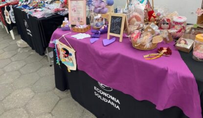 Feira reúne empreendedores da economia solidária no saguão da Prefeitura de Mogi nesta sexta (23)