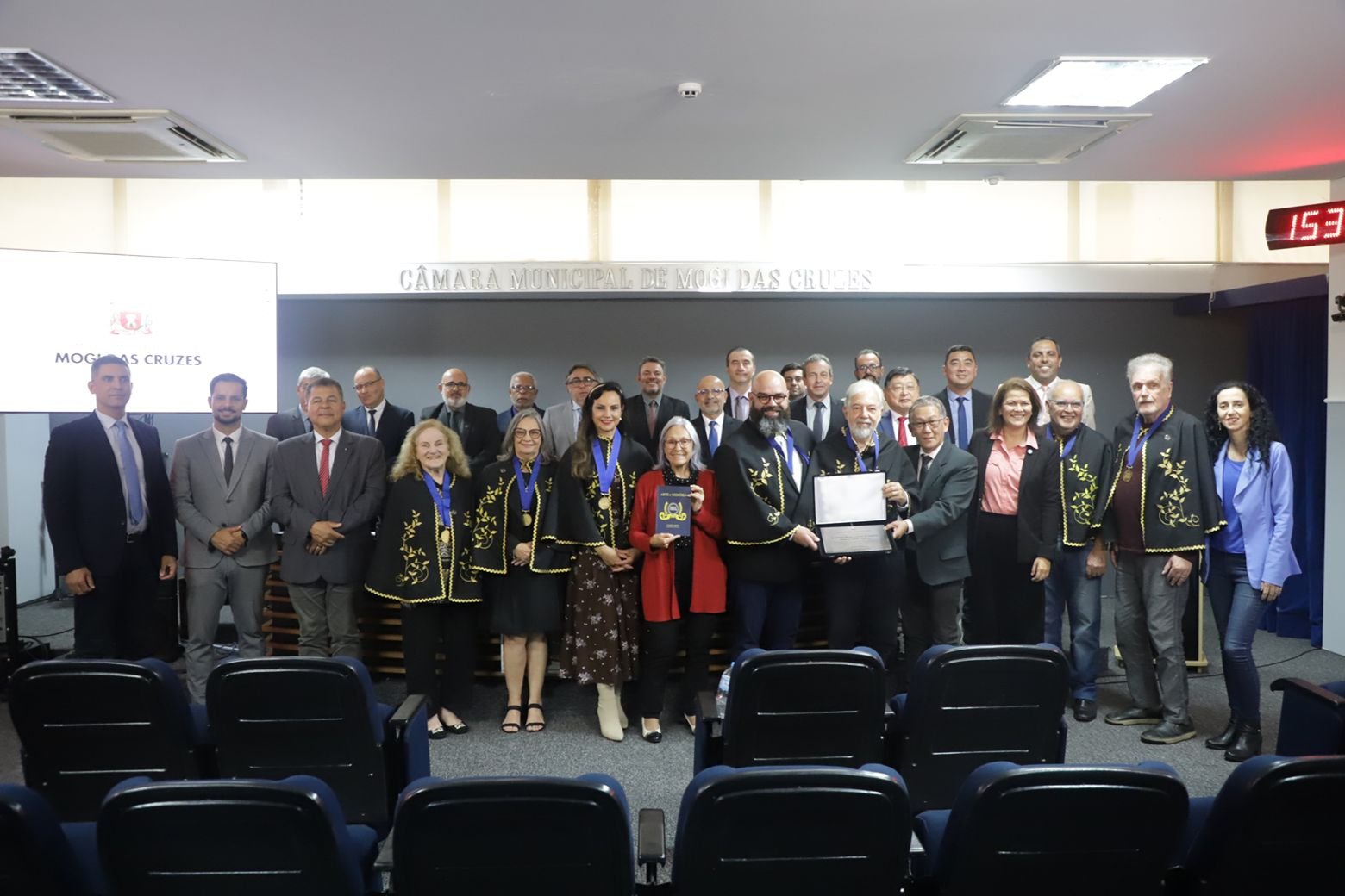 Academia que preserva a história e a cultura de Mogi é homenageada pela Câmara de Vereadores
