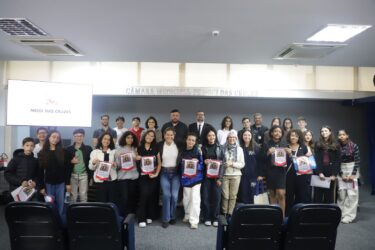 Câmara realiza sessão do Parlamento Estudantil com os alunos do Ensino Médio