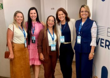 Vereadora Priscila Yamagami representa Mogi na pioneira I Escola de Vereadoras em Piracicaba